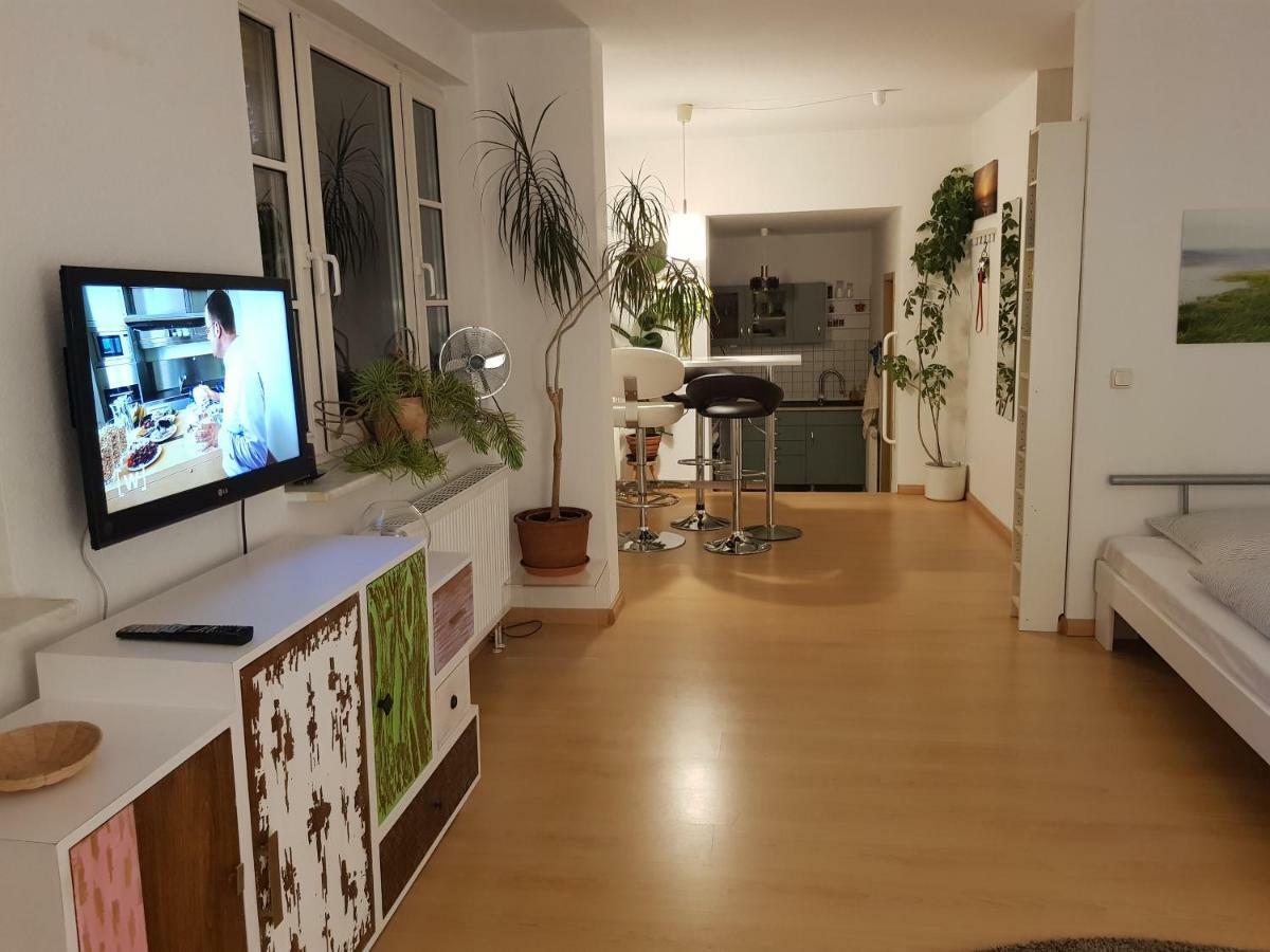 Studio Nico Dominsel Apartment Brandenburg  Bagian luar foto